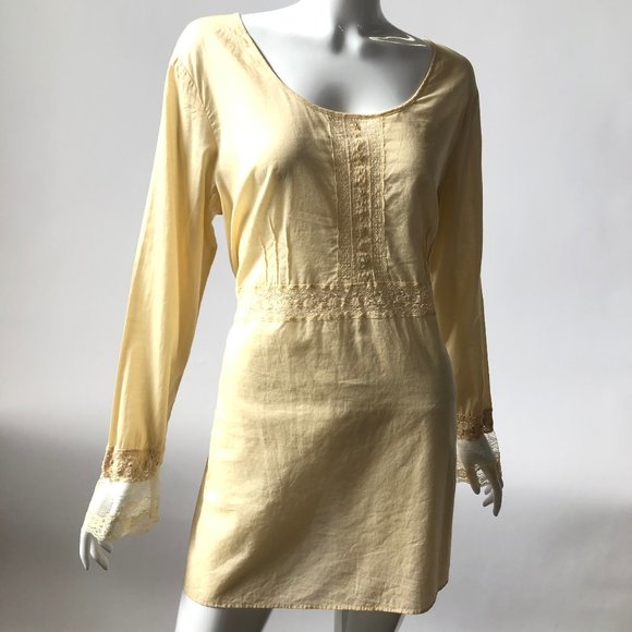 Creamy Colored Tunic Top wth Lace by J Jill NWOT - Picture 3 of 8